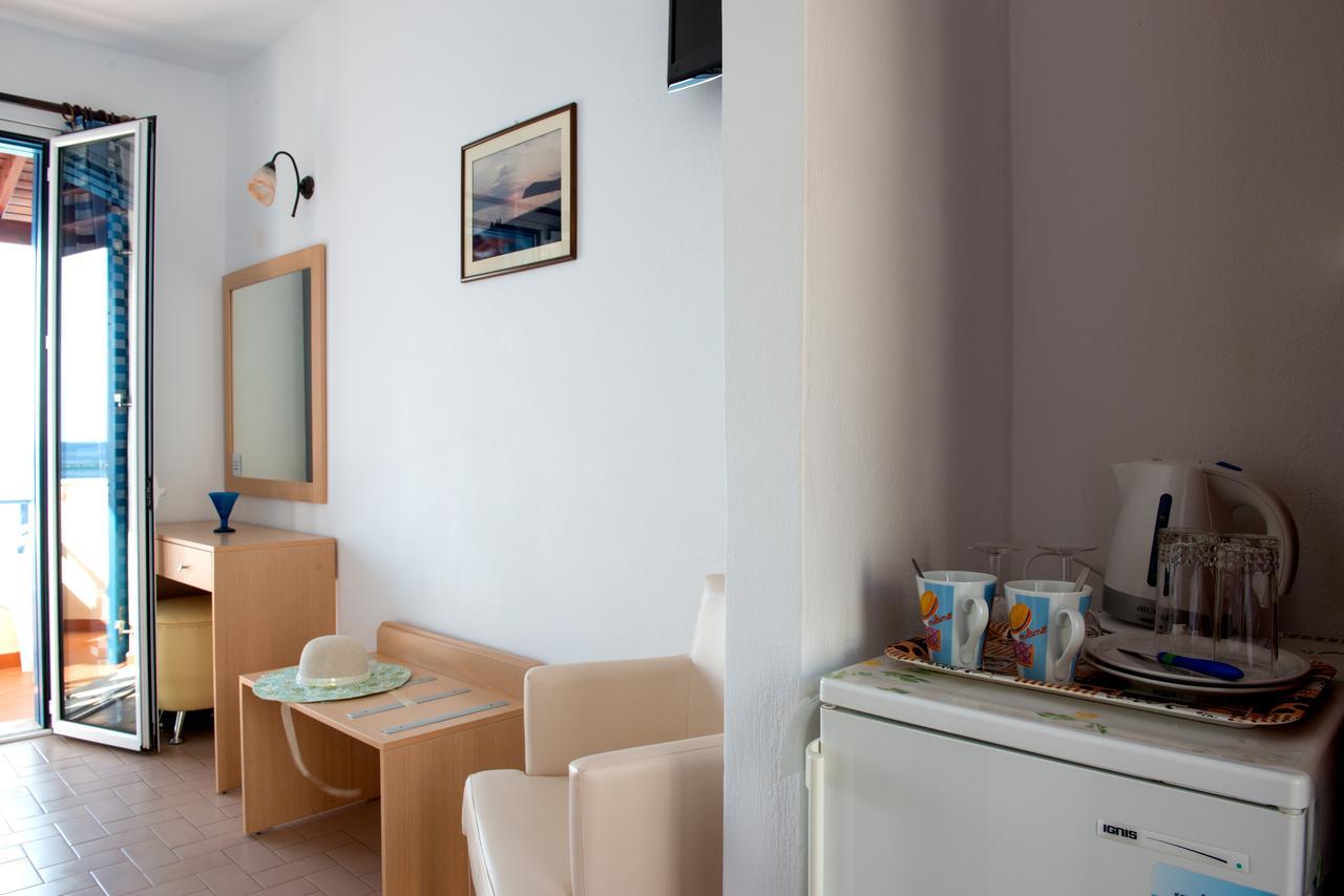 Hotel Kyma Skála Eresoú Rom bilde